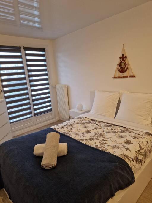 Ferienwohnung Le Refuge Blesois Avec Parking Prive - Blesois Refuge With Private Parking Blois Exterior foto