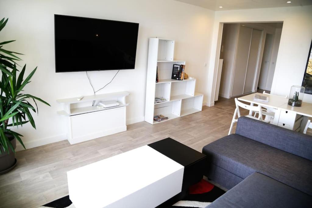 Ferienwohnung Le Refuge Blesois Avec Parking Prive - Blesois Refuge With Private Parking Blois Exterior foto